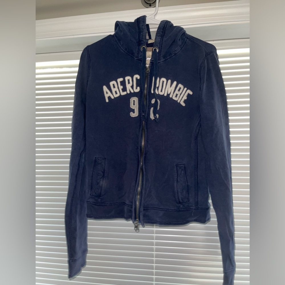 Zip up
